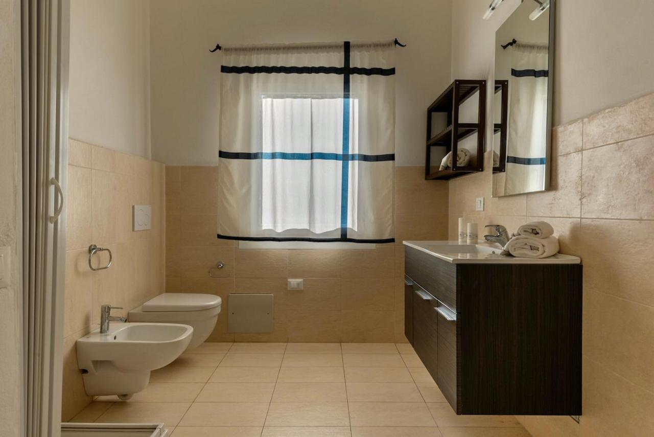Residence Con Piscina A 4 Km Da Baja Sardinia Cala Bitta Dış mekan fotoğraf